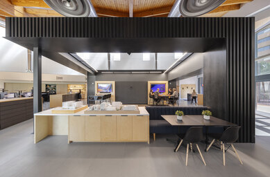 SmithGroup Phoenix Black Box Interior Design